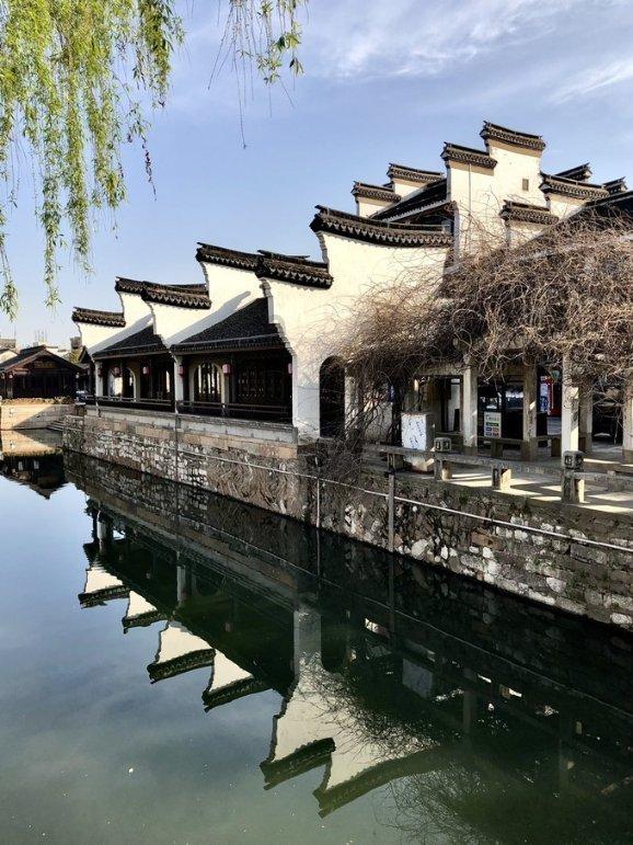 王海东的《移动的风潮》有声书成功上架喜马拉雅,开启音频新篇章